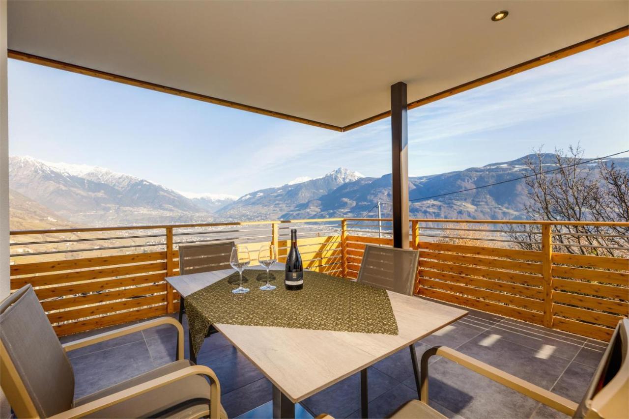 Appartments Jaufenblick Лана Екстериор снимка
