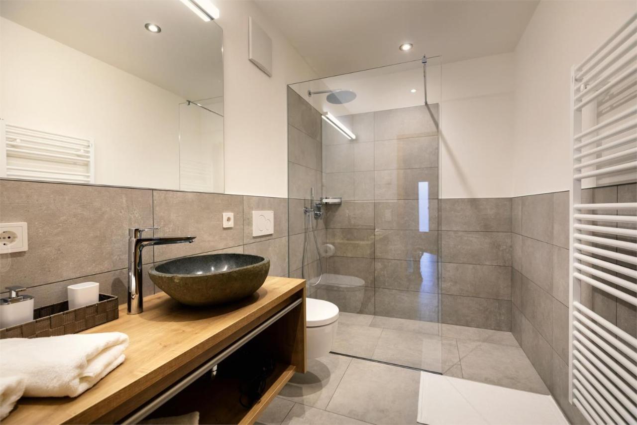 Appartments Jaufenblick Лана Екстериор снимка