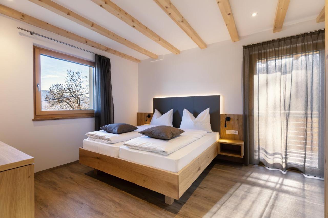 Appartments Jaufenblick Лана Екстериор снимка